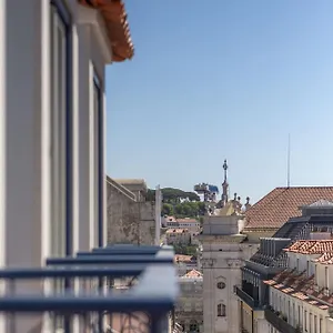 boutique-chiado-suites-lisbon-1200-221.hotels-lisbon-portugal.com/